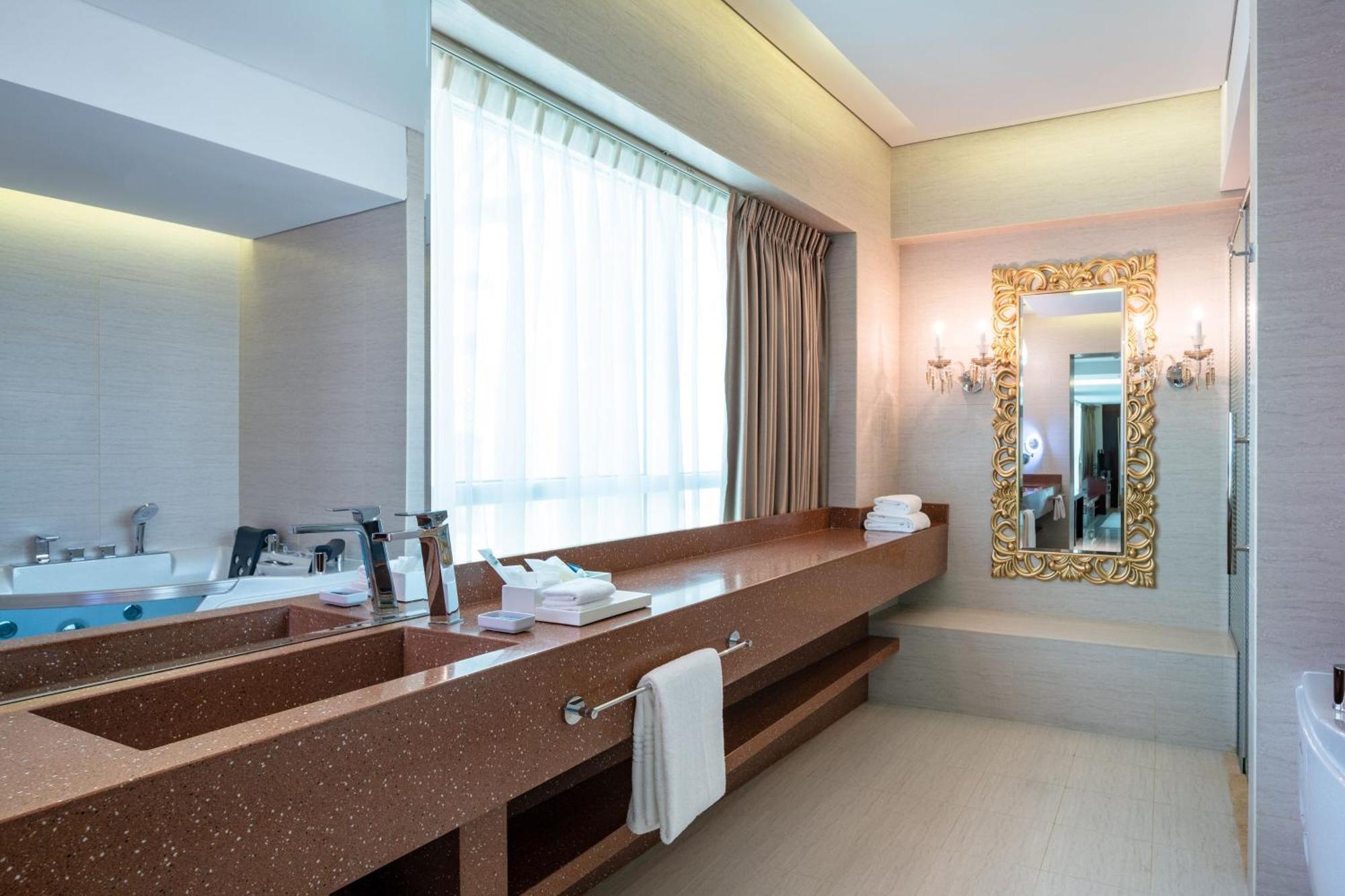 Four Points By Sheraton Schardscha Exterior foto